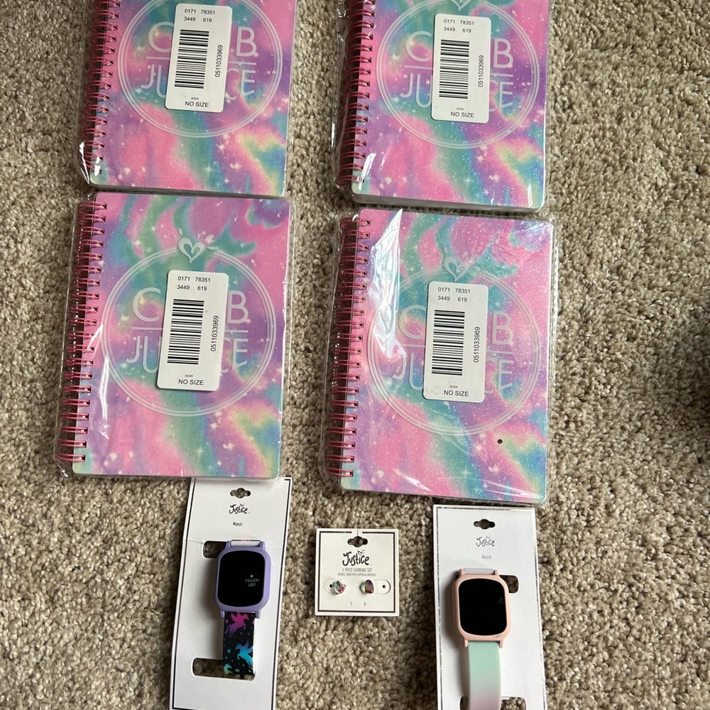 Justice NWT Notebook & watch bundle